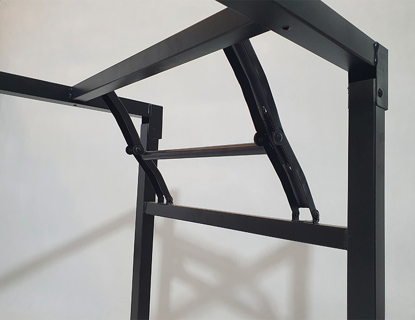 Fama-Casino-stelaze-wspolne-zdjecie-3 Nogi - Metalowy stelaż składany mały