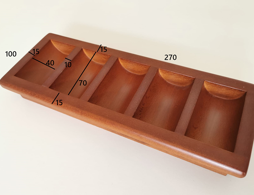 Fama-Casino-tacka-mala-wymiary Tacka na żetony Drewniana mała